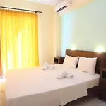 Vicky Apartmanhotel Nikiána