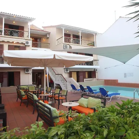 Vicky Apartmanhotel 3*