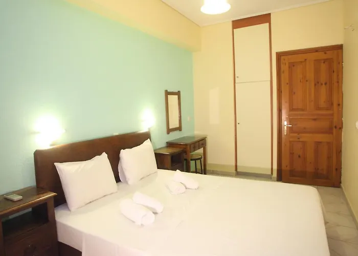 Vicky 3* نِكيانا