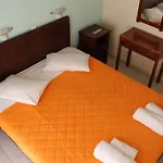 Vicky Aparthotel Nikiana