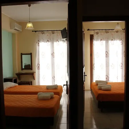 Vicky Aparthotel Nikiana