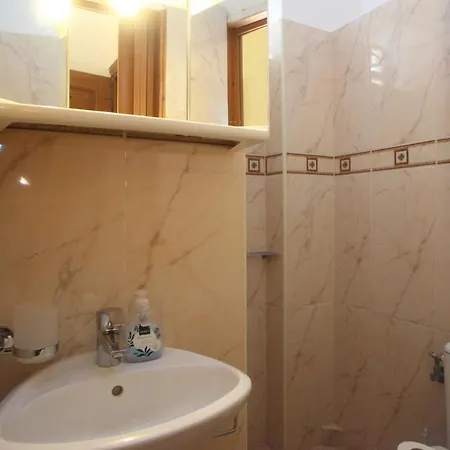 Vicky Aparthotel Nikiana