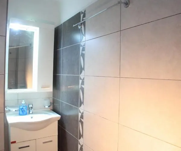 Апарт-отель Vicky Никиана